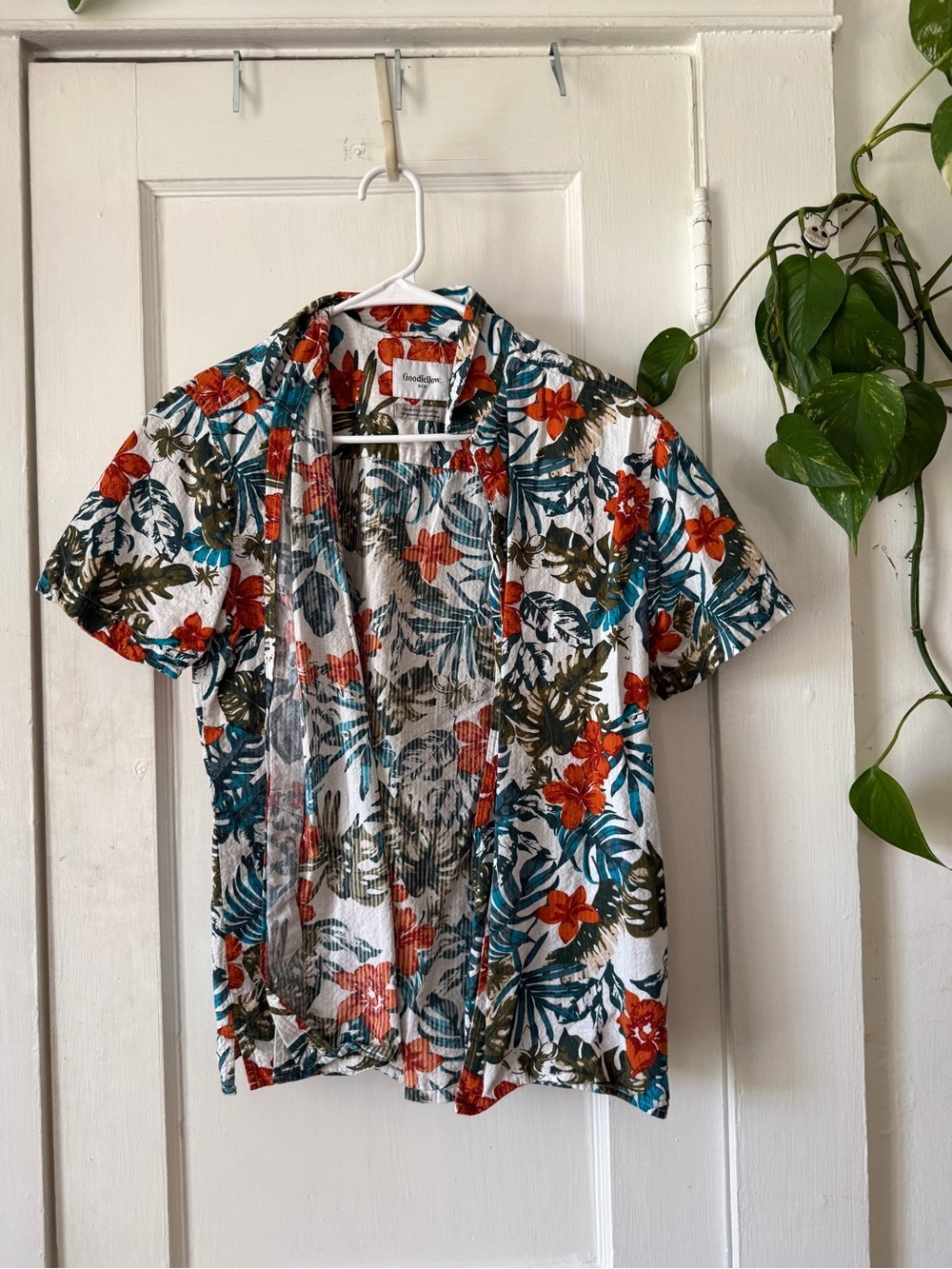Goodfellow & Co Orange and Teal Floral Shirt size S standard